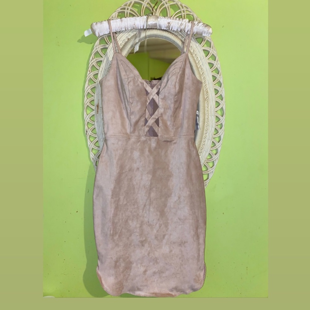 CHARLOTTE RUSSE ✰✰✰